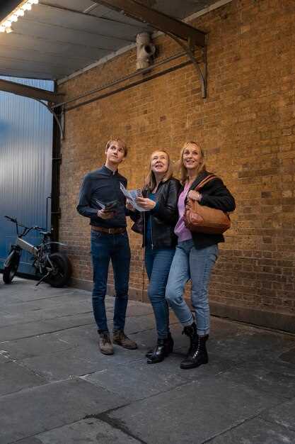 Capturing Brotherhood and Bonding in Biker Photos