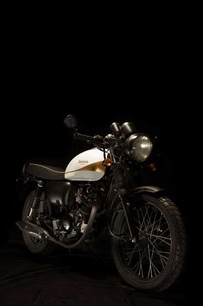 Techniques for Capturing Custom Bike Details in Low Light